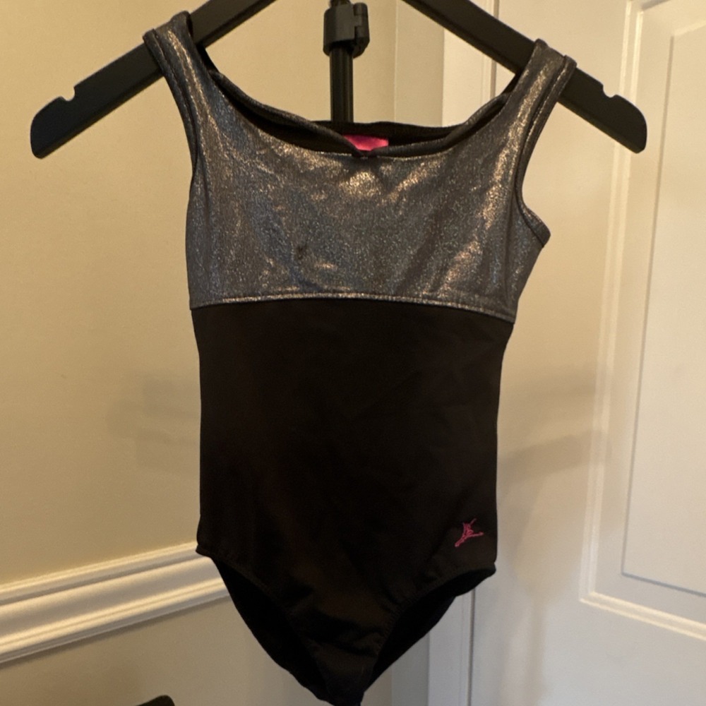Capezio Future Star Sleeveless Gymnastics Leotard Black Silver FS6568C Girls S